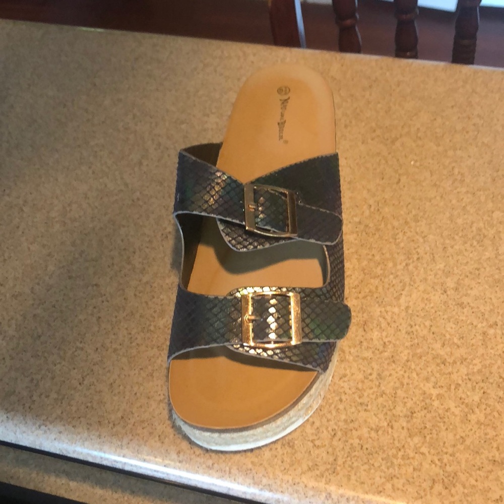 Wedges - Picture 2 of 7